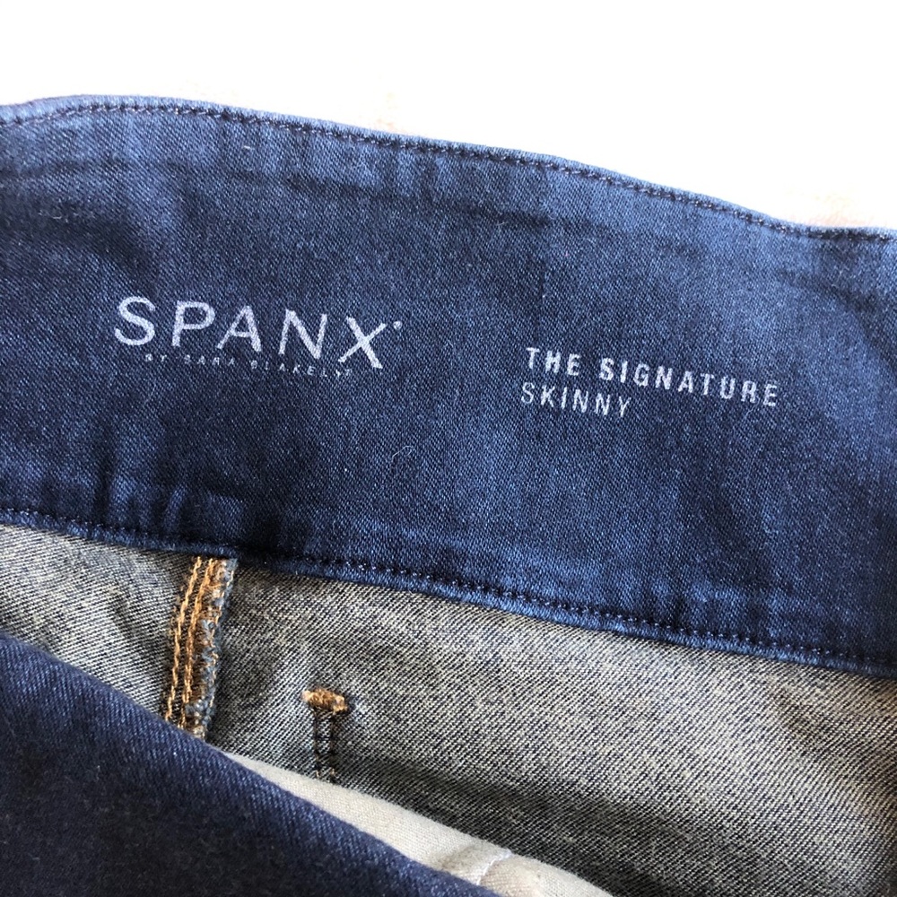 SPANX SKINNY JEANS